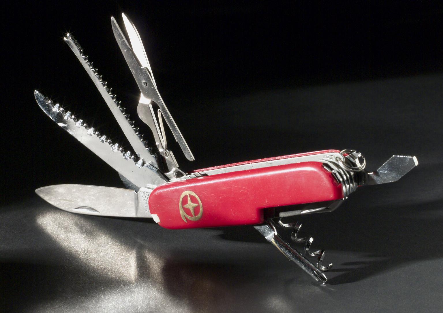 Multitool Swiss Army Knife